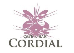 カフェ＆バー「コルディアル」